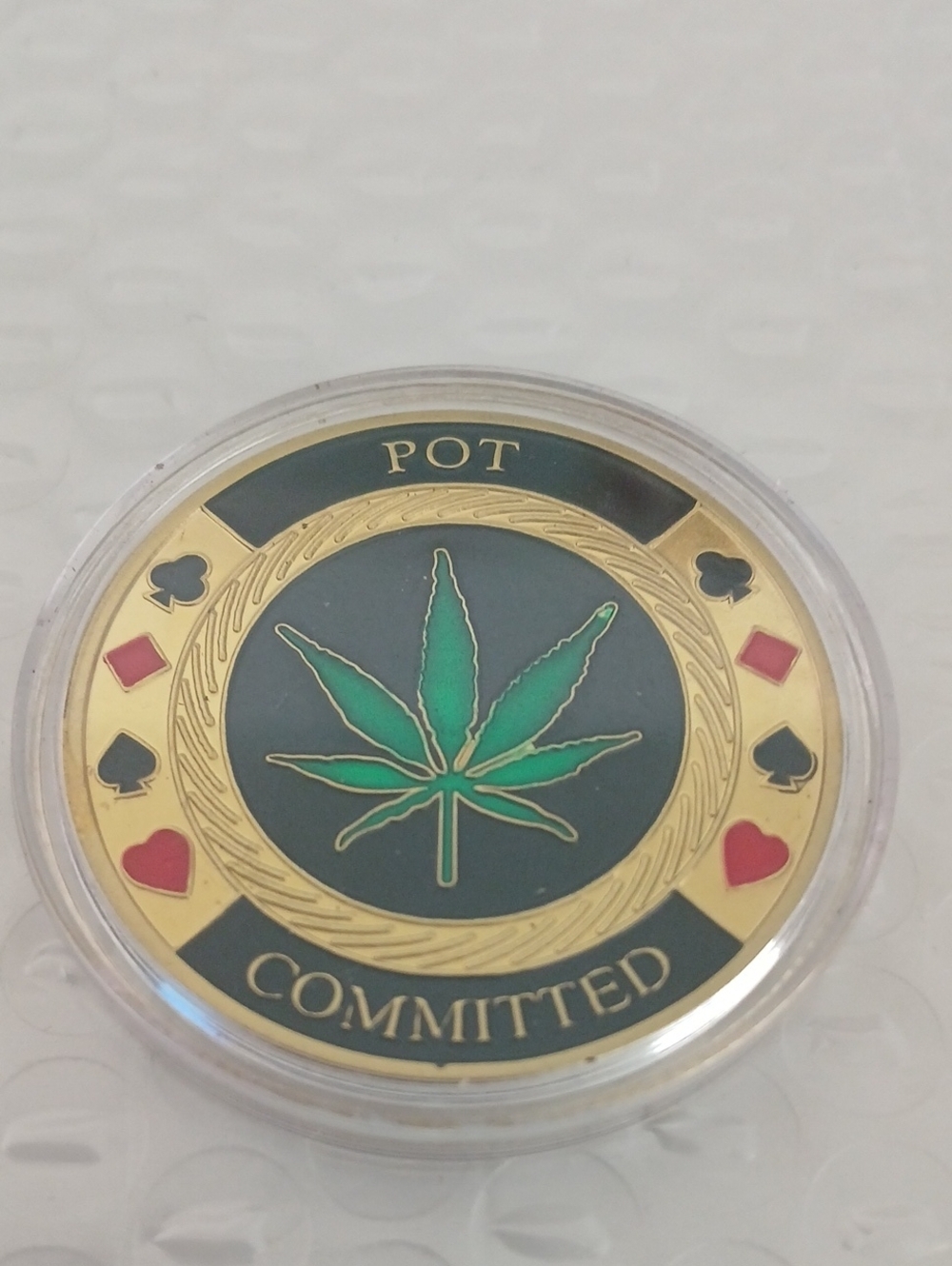 Pot Committed Decorative Coin – Green and Gold Home Art Accent